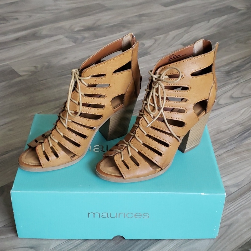 Maurices Tan Gladiator Heel/Sandals
